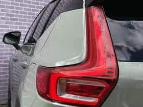Volvo XC40 (2023) thumbnail 8