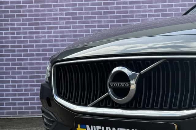 Volvo V60 (2022) thumbnail 15