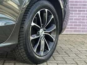 Volvo V60 (2022) thumbnail 7