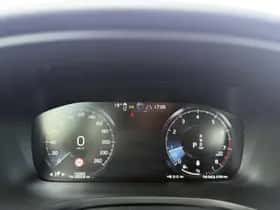 Volvo V60 (2022) thumbnail 10