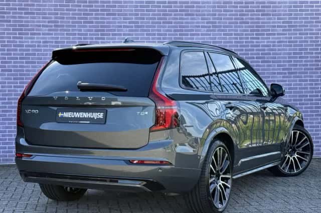 Volvo XC90 (2026) thumbnail 3