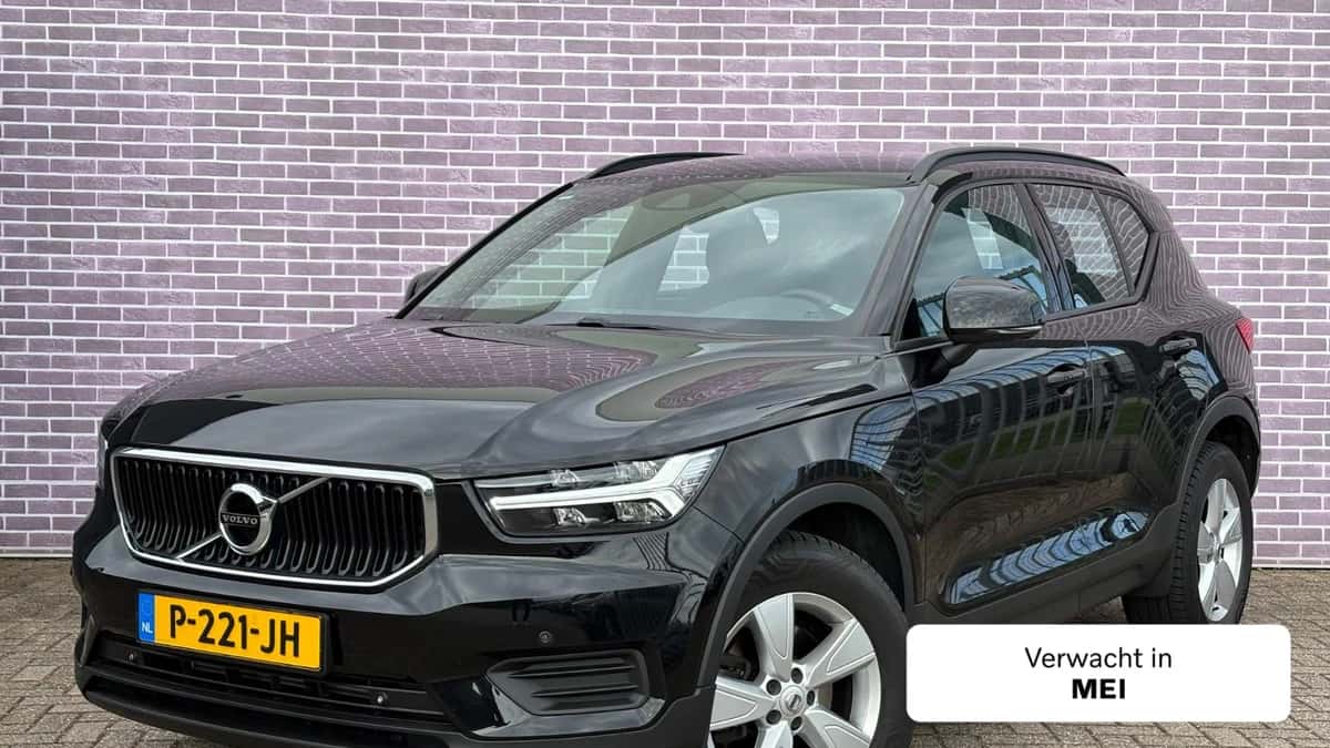 Volvo XC40 — foto 1