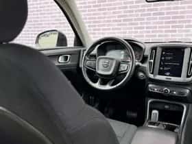 Volvo XC40 (2018) thumbnail 13