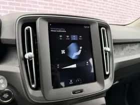 Volvo XC40 (2018) thumbnail 20