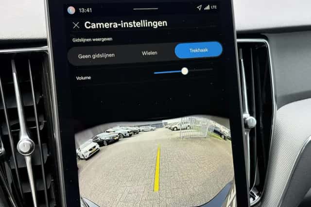 Volvo XC60 (2025) thumbnail 23
