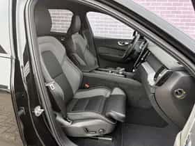 Volvo XC60 thumbnail 5