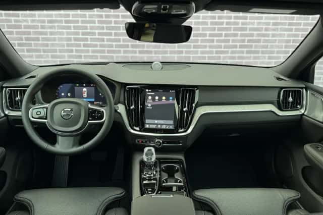 Volvo V60 (2026) thumbnail 3