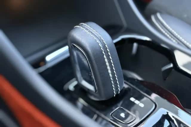 Volvo XC40 (2021) thumbnail 17