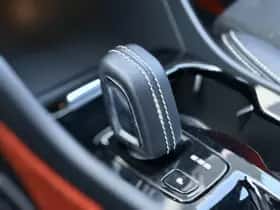 Volvo XC40 thumbnail 17
