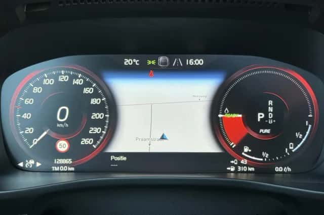 Volvo XC40 (2021) thumbnail 24