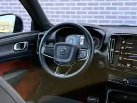 Volvo XC40 thumbnail 25