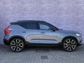 Volvo XC40 thumbnail 36