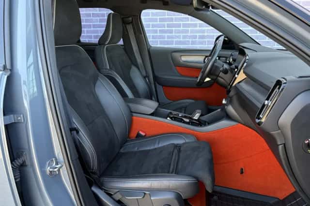 Volvo XC40 (2021) thumbnail 6