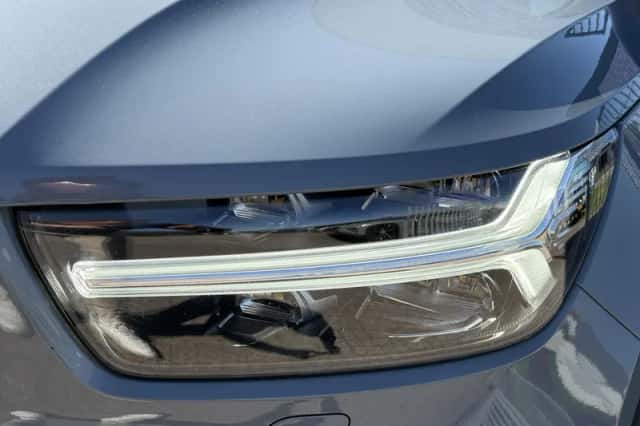 Volvo XC40 (2021) thumbnail 8