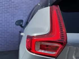 Volvo XC40 thumbnail 9