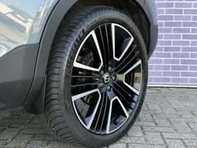 Volvo XC40 thumbnail 10