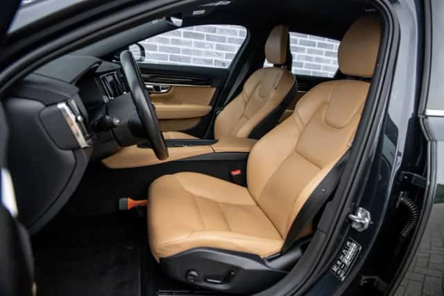 Volvo V90 (2017) thumbnail 5