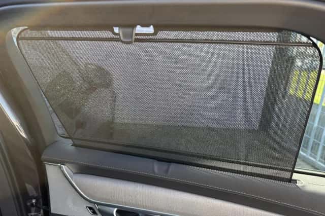 Volvo V90 (2025) thumbnail 12
