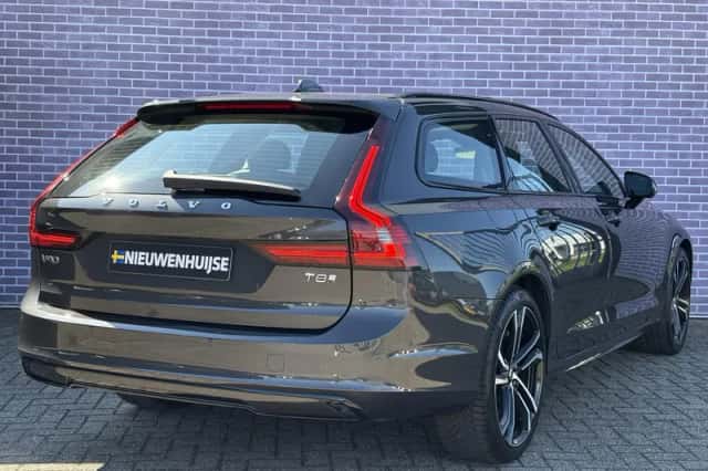 Volvo V90 (2025) thumbnail 3