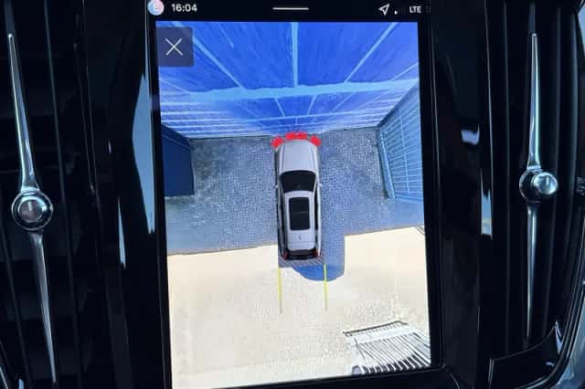 Volvo V90 (2025) thumbnail 24
