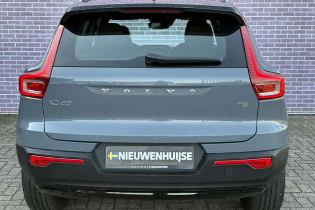 Volvo XC40 (2022) thumbnail 13