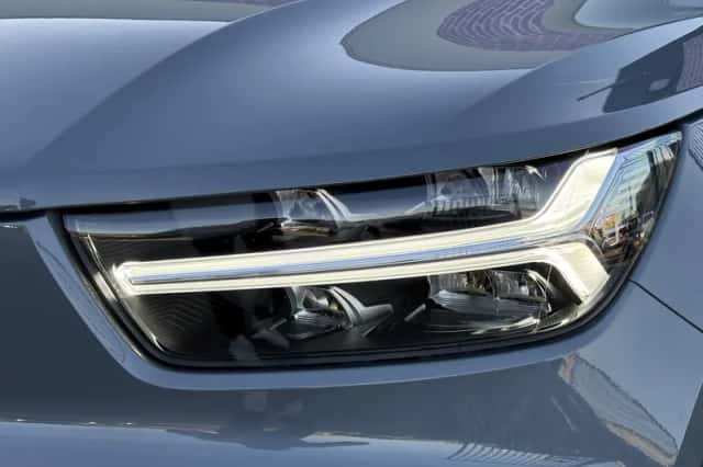 Volvo XC40 (2022) thumbnail 7