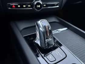 Volvo XC60 thumbnail 20