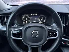 Volvo XC60 thumbnail 5