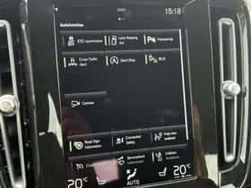 Volvo XC40 thumbnail 18
