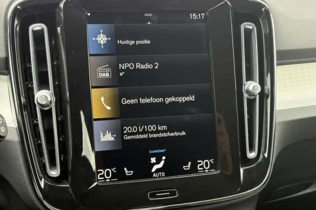 Volvo XC40 (2021) thumbnail 21
