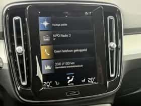 Volvo XC40 thumbnail 21