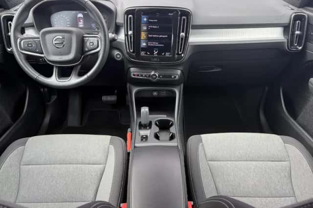 Volvo XC40 (2021) thumbnail 5