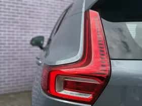 Volvo XC40 thumbnail 9