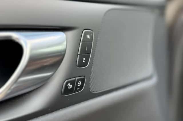 Volvo V60 (2020) thumbnail 16