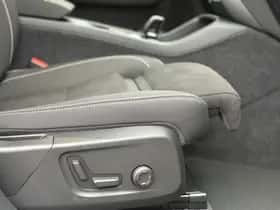 Volvo EX40 thumbnail 12