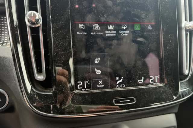 Volvo XC40 (2022) thumbnail 7