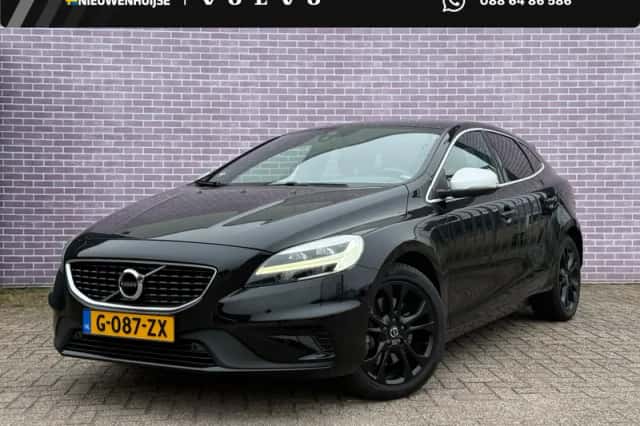 Volvo V40 (2020) thumbnail 1