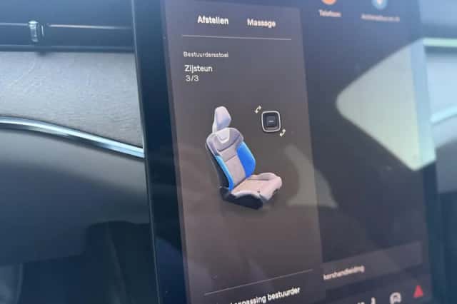 Volvo ES90 (2026) thumbnail 18