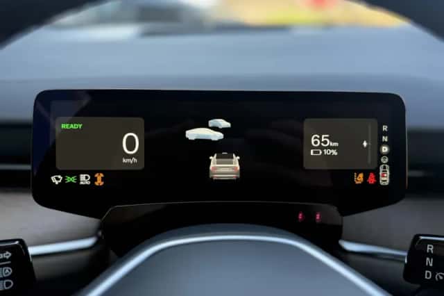 Volvo ES90 (2026) thumbnail 24