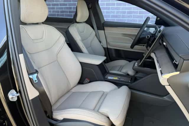 Volvo ES90 (2026) thumbnail 5