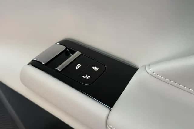 Volvo ES90 (2026) thumbnail 41