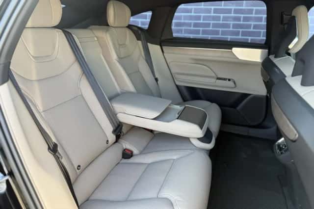 Volvo ES90 (2026) thumbnail 6