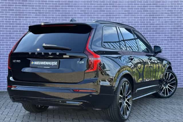Volvo XC90 (2026) thumbnail 3