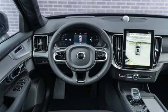 Volvo XC90 (2026) thumbnail 8