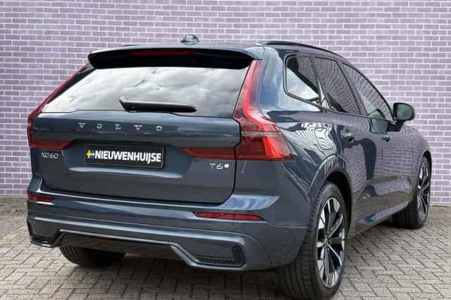 Volvo XC60 (2026) thumbnail 3