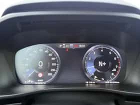Volvo XC40 thumbnail 12