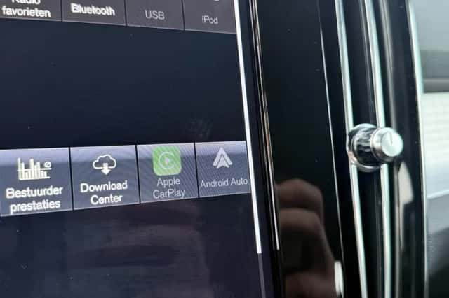 Volvo XC40 (2022) thumbnail 17