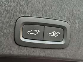 Volvo XC40 thumbnail 18