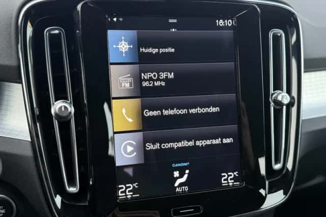 Volvo XC40 (2022) thumbnail 23