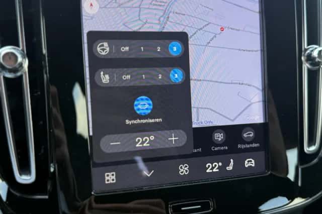 Volvo XC40 (2025) thumbnail 12